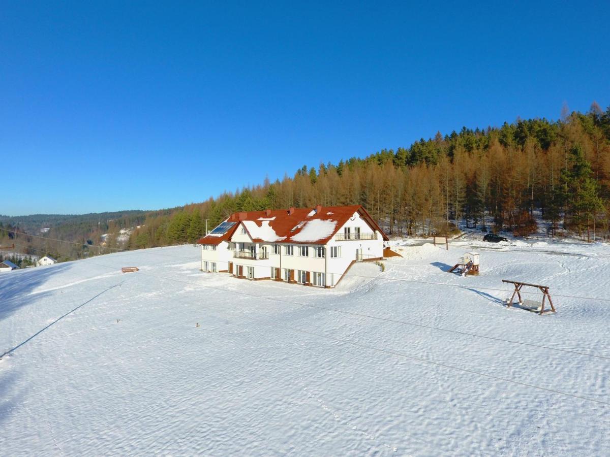 Dwor I Dworek Leszczowate Wellness & Spa Bed & Breakfast Ustrzyki Dolne Exterior photo