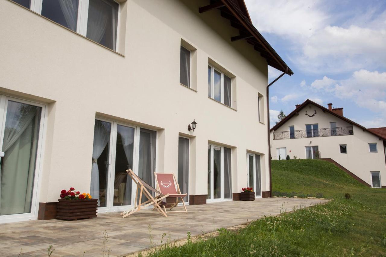 Dwor I Dworek Leszczowate Wellness & Spa Bed & Breakfast Ustrzyki Dolne Exterior photo